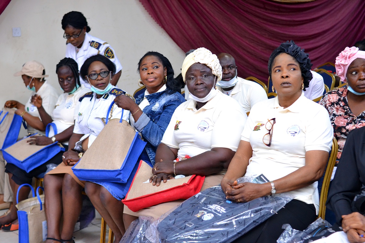 a_cross_section_of_the_lga-based_directors_of_environmental_health_services_at_the_flood_early_warning_stakeholders_workshop