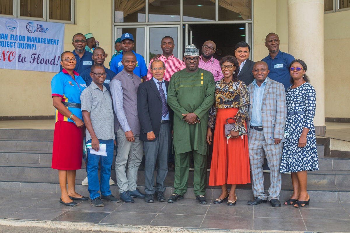 A Director with OYSEMA, Mr. Ogunjimi Diya engaging the participants on Best Practices in Disaster Response during the Flood Early Warning Stakeholders Workshop